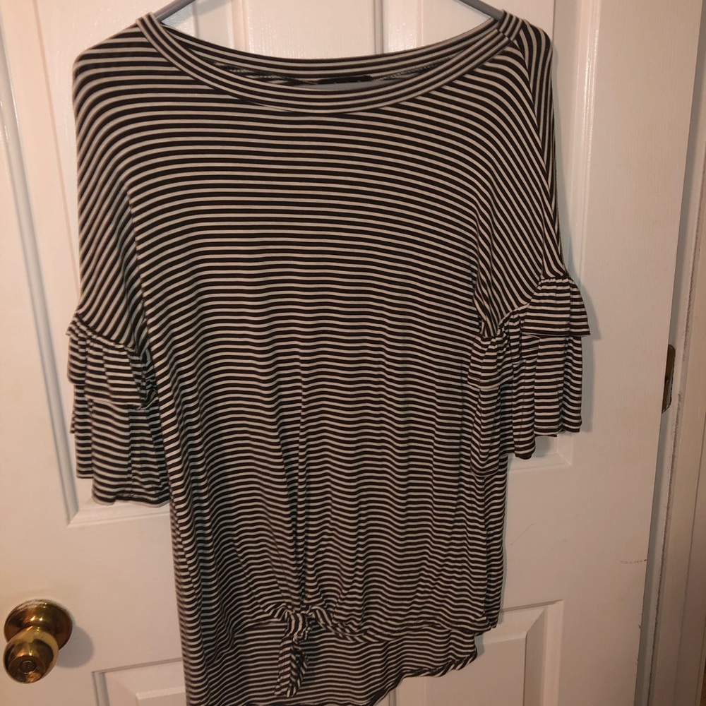 Super cute army green striped ruffle sleeve top